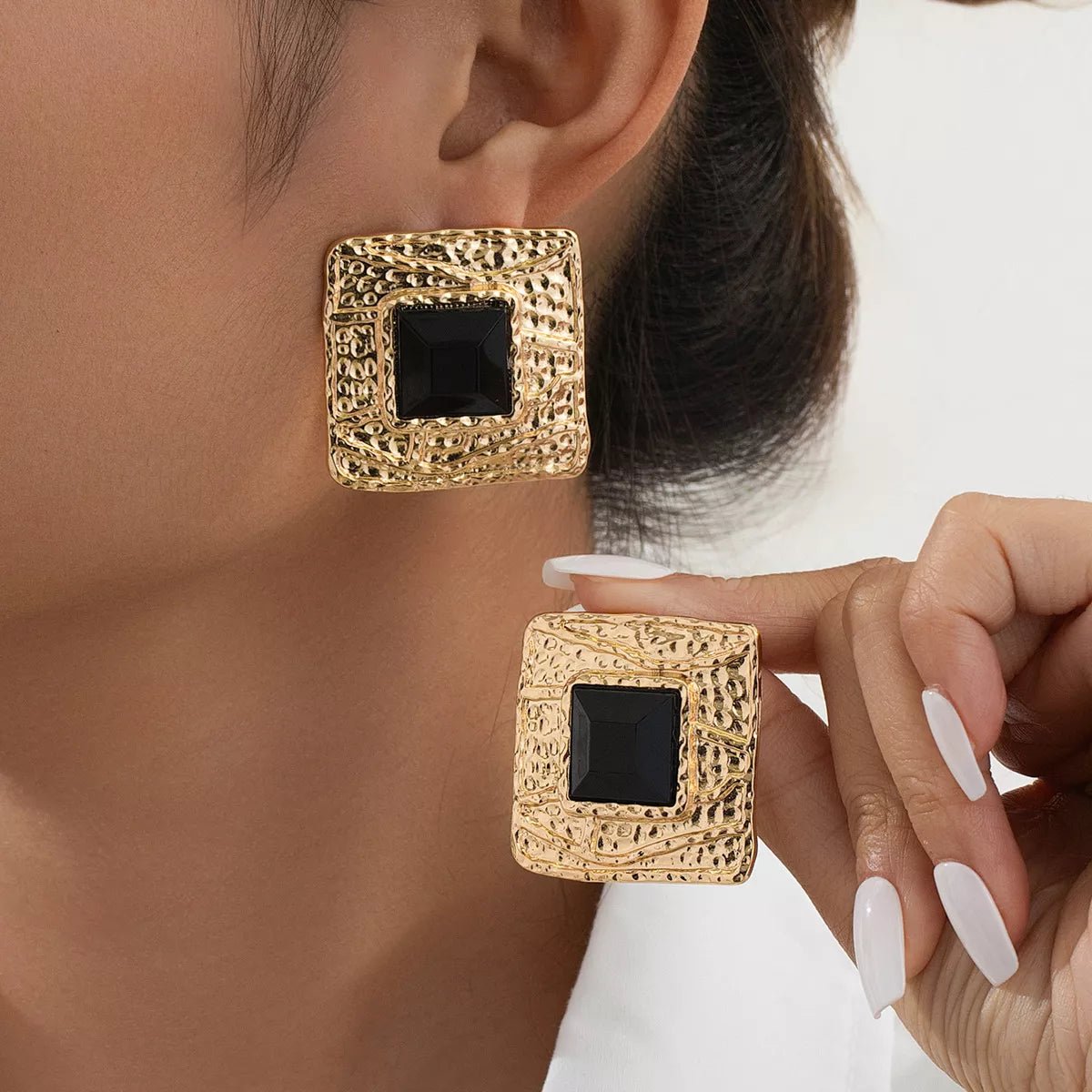 18K Gold-Plated Square Earrings - SuzRevera