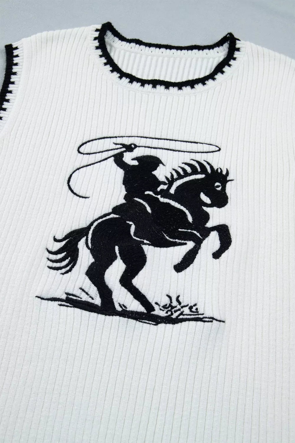 Contrast Trim Round Neck Rodeo Cowboy Sweater Vest - SuzRevera