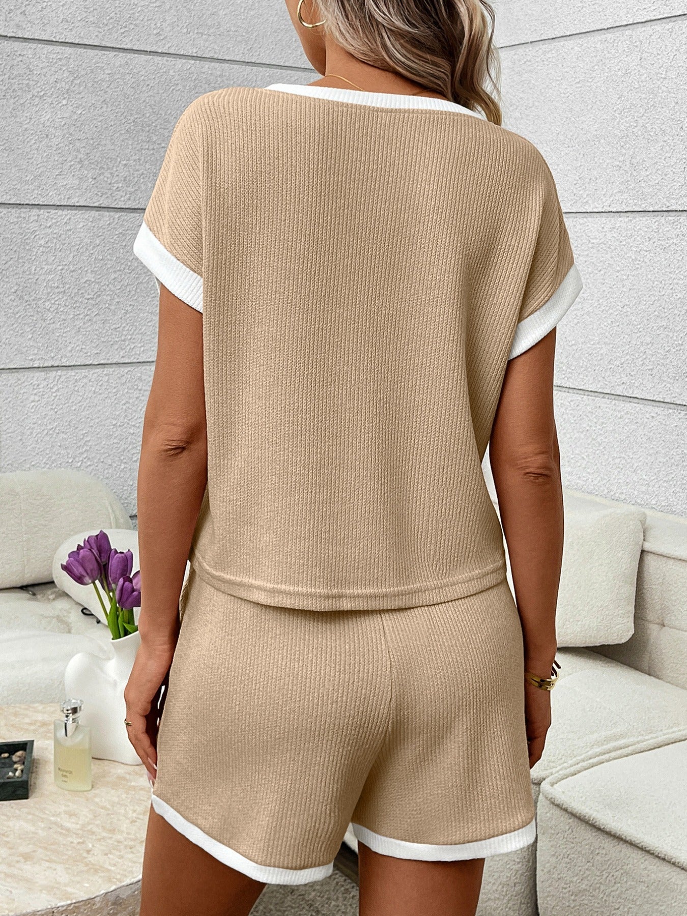 Contrast Trim Short Sleeve Top and Shorts Set - SuzRevera