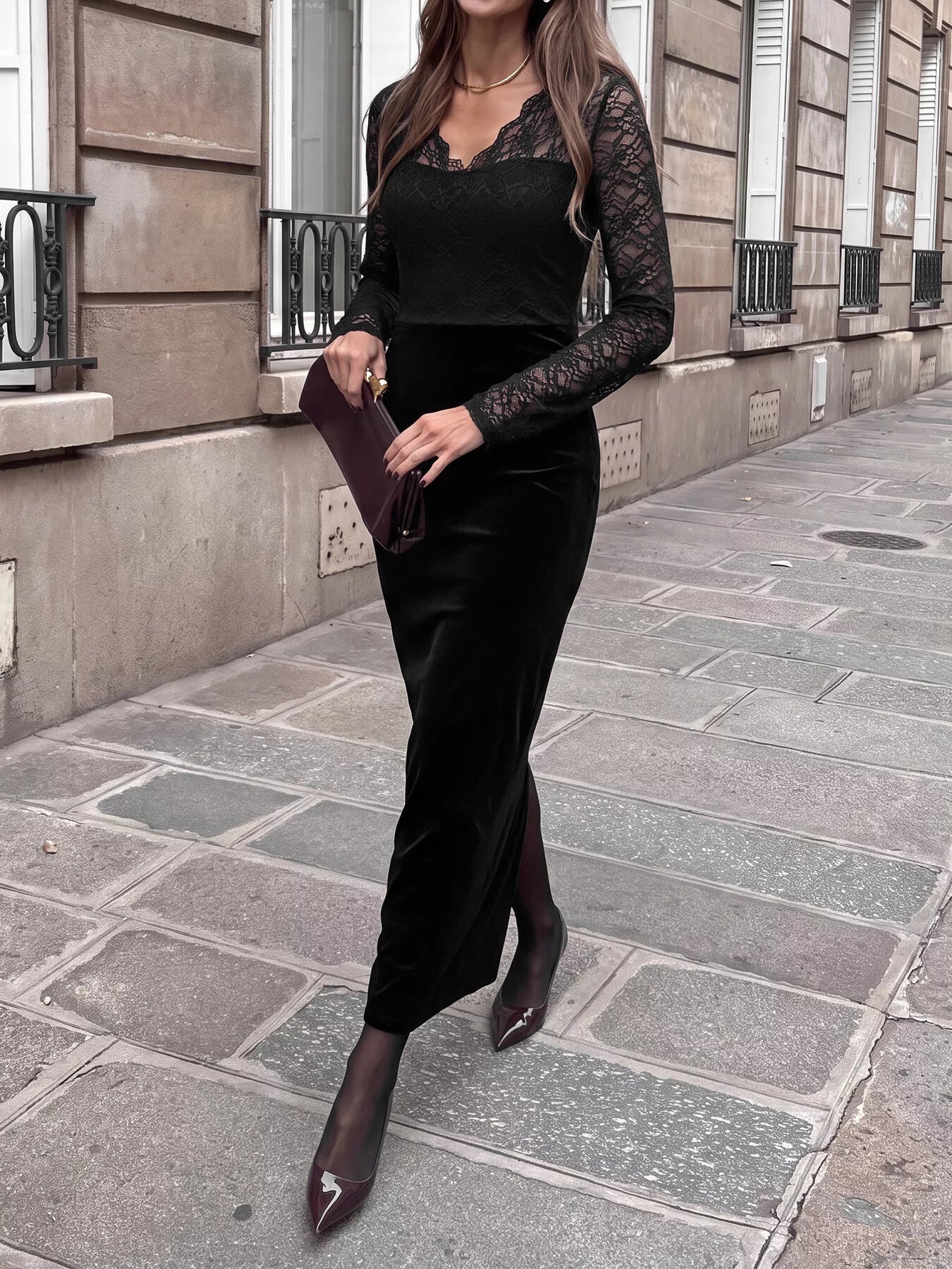 Elegant Lace and Velvet Midi Dress - SuzRevera