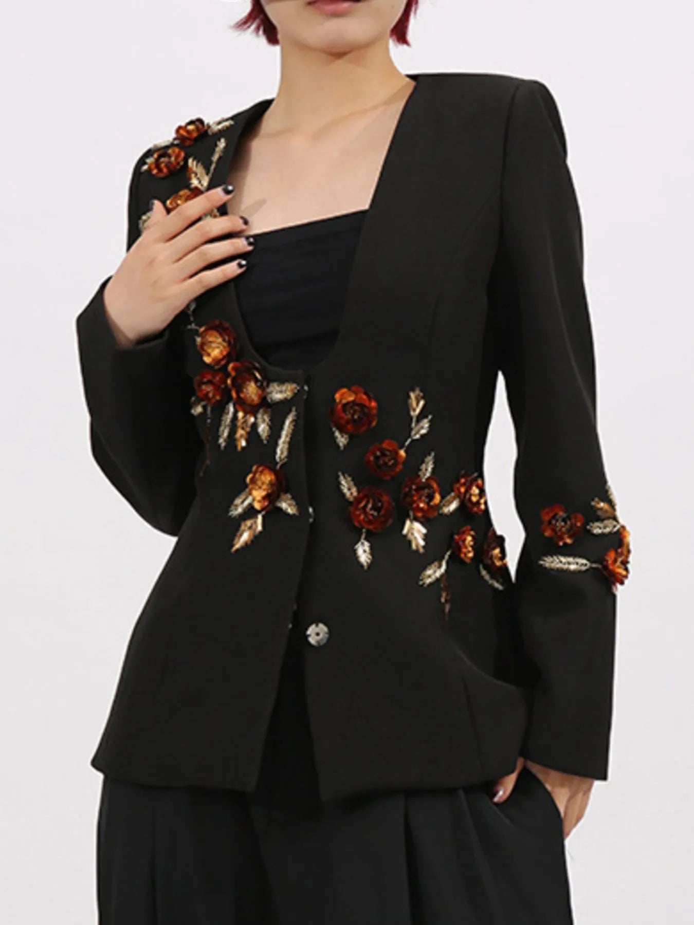 Embroidered Long Sleeve Blazer - SuzRevera