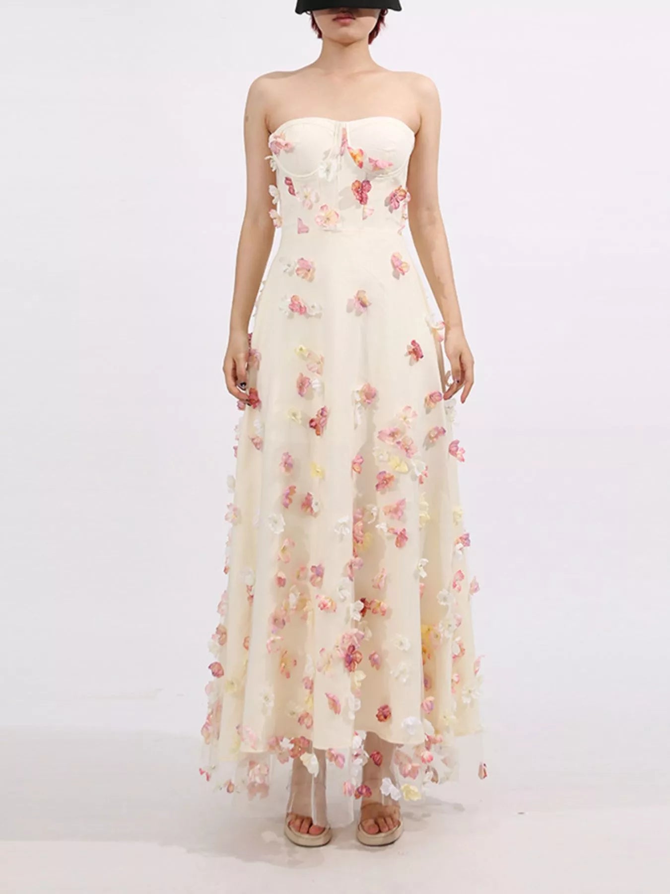 Floral Applique Strapless Tulle Maxi Dress - SuzRevera