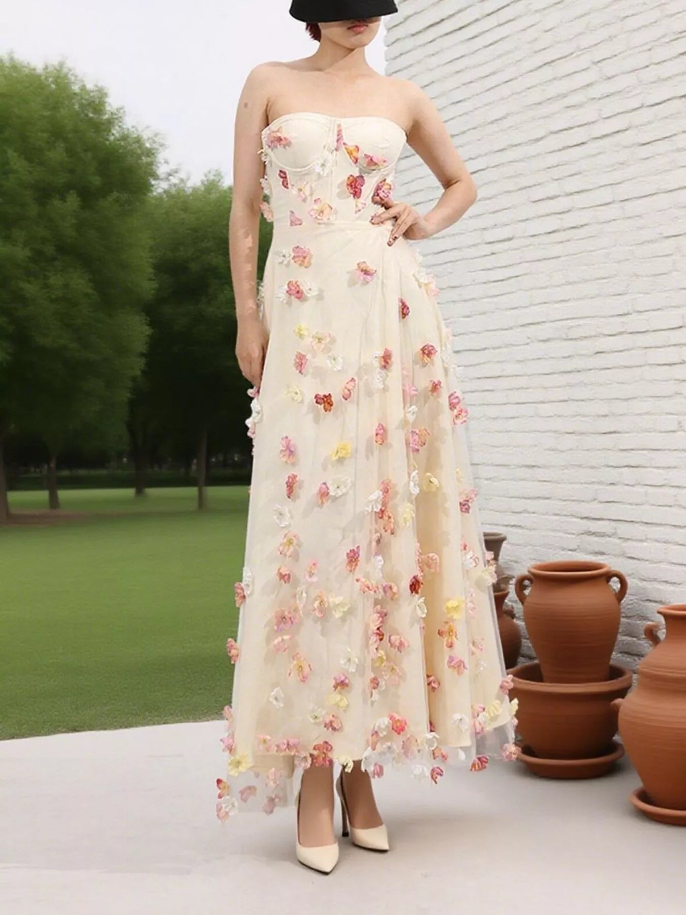 Floral Applique Strapless Tulle Maxi Dress - SuzRevera