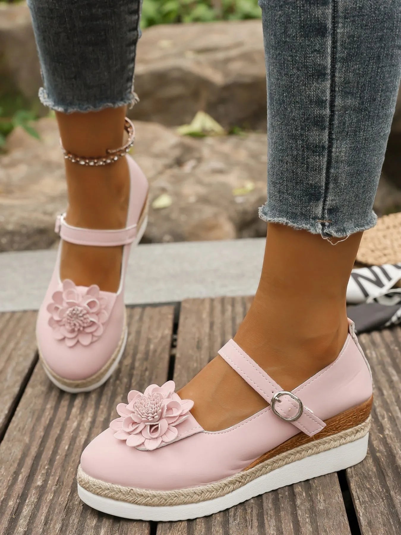 Flower Embellished Mary Jane Loafers - SuzRevera