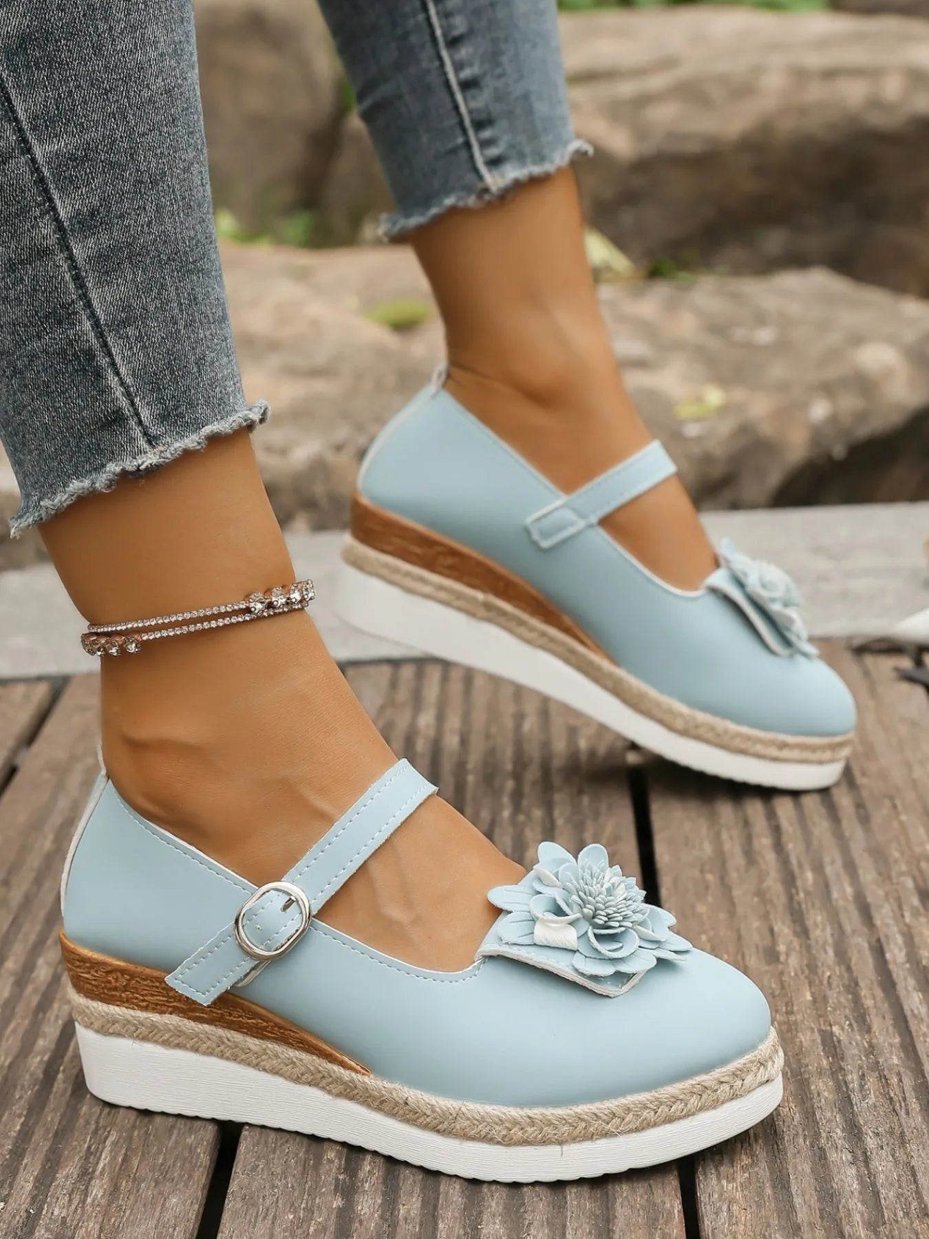 Flower Embellished Mary Jane Loafers - SuzRevera
