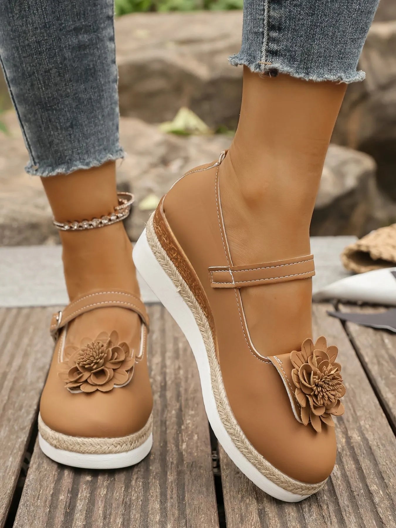 Flower Embellished Mary Jane Loafers - SuzRevera