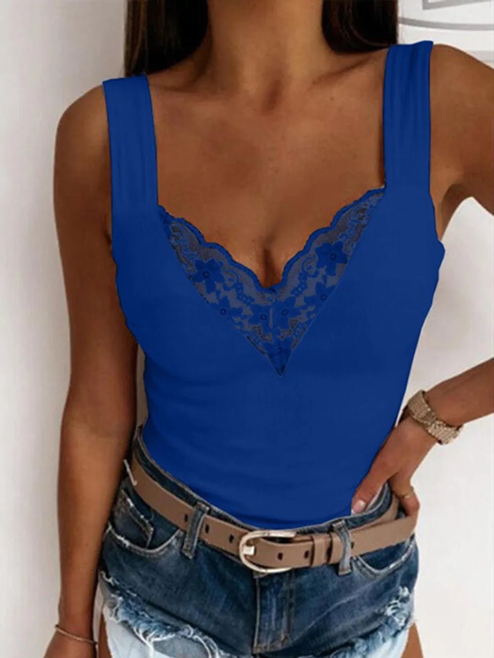 Full Size Lace Detail Sweetheart Neck Tank - SuzRevera