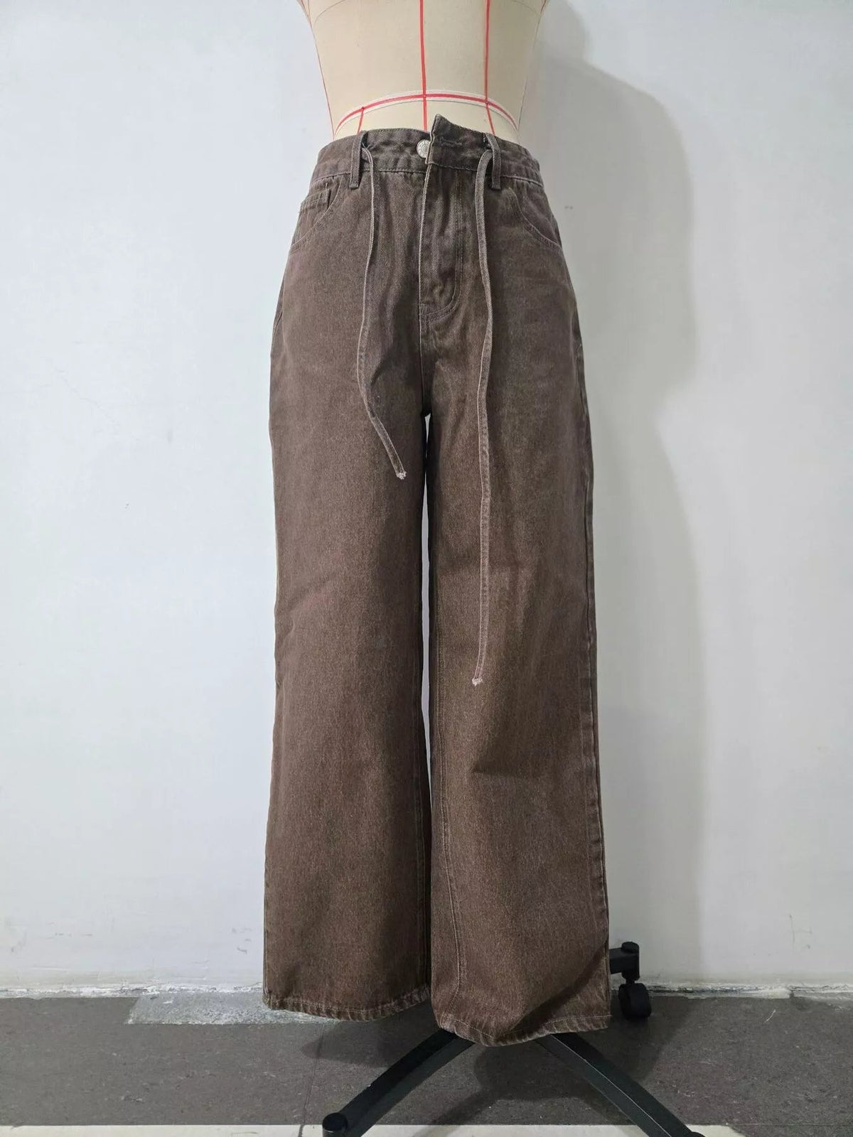 High-Waisted Wide-Leg Jeans with Tie-Waist Detail - SuzRevera