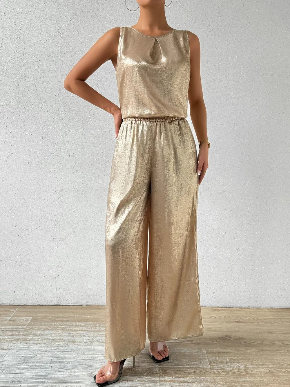 Honey Round Neck Sleeveless Top and Pants Set - SuzRevera