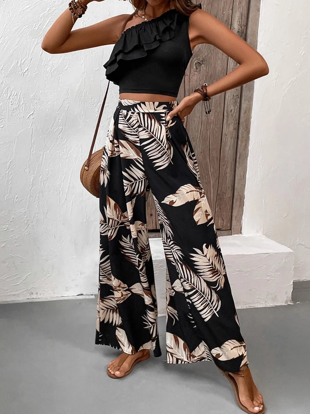 Honey Ruffled Sleeveless Top and Printed Pants Set - SuzRevera