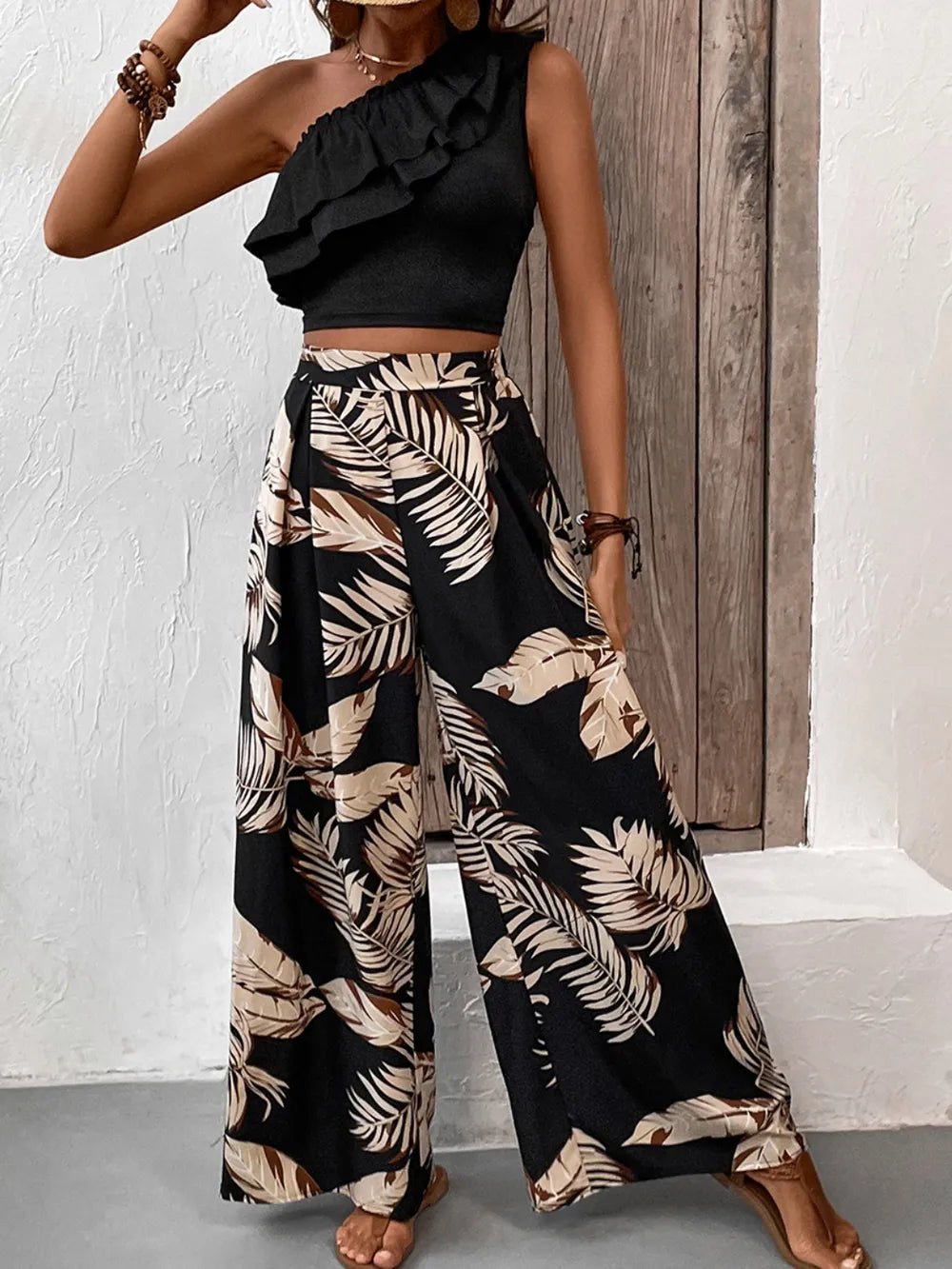 Honey Ruffled Sleeveless Top and Printed Pants Set - SuzRevera