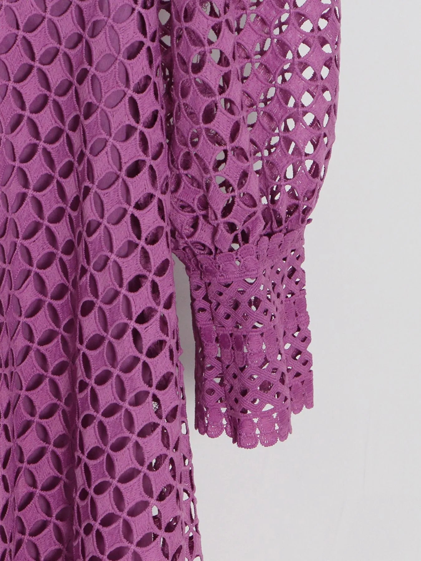Lace Long Sleeve Midi Dress - SuzRevera