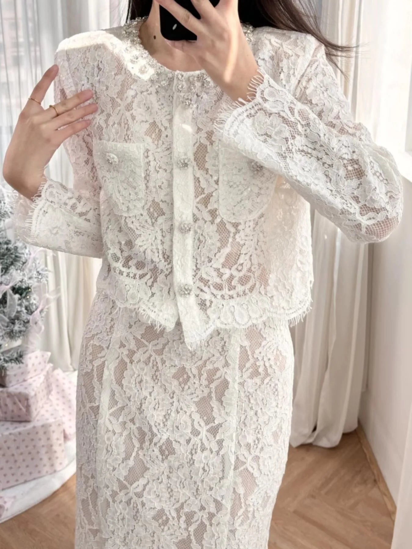 Lace Snap Down Top and Skirt Set - SuzRevera