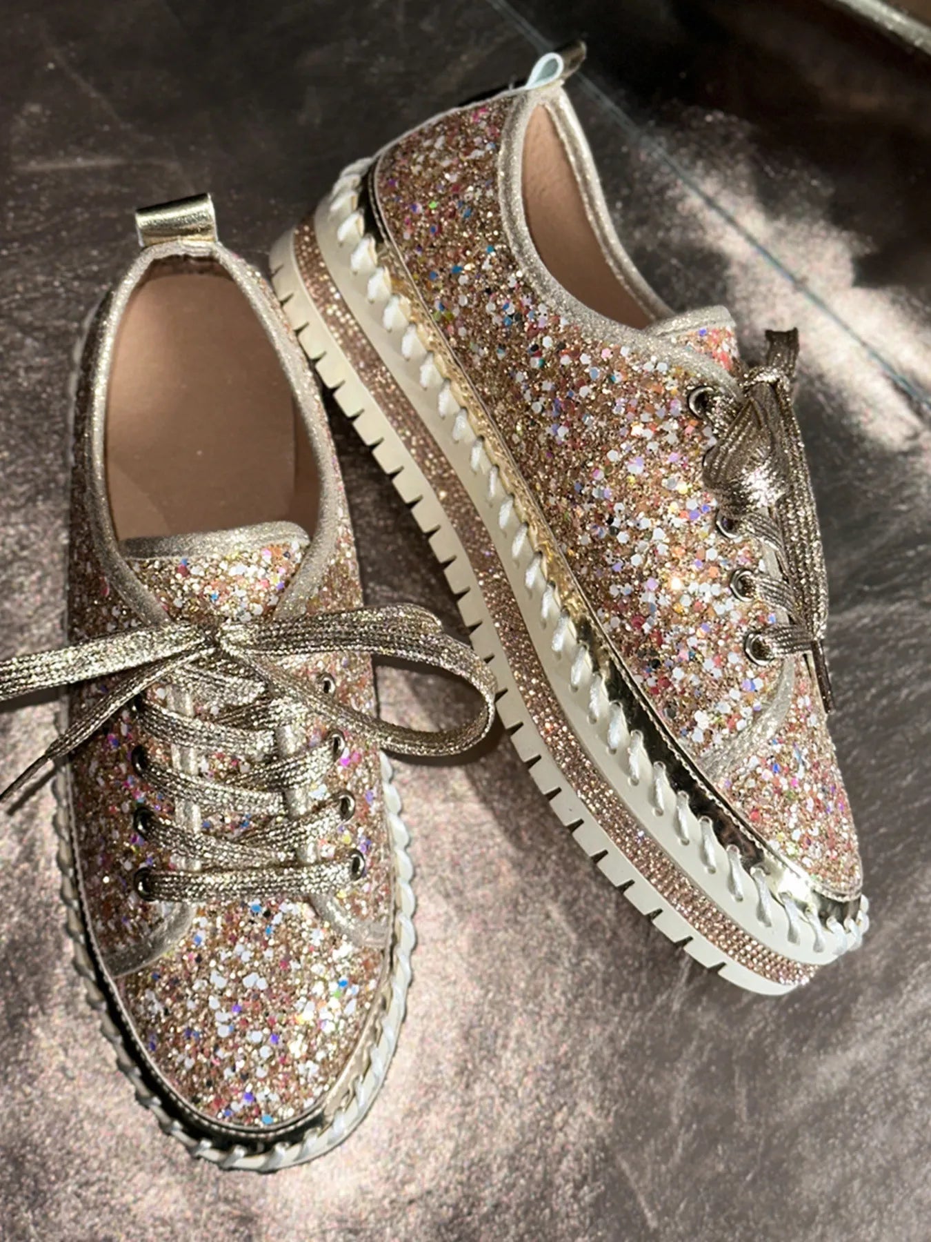 Lace Up Round Toe Platform Sneakers - SuzRevera
