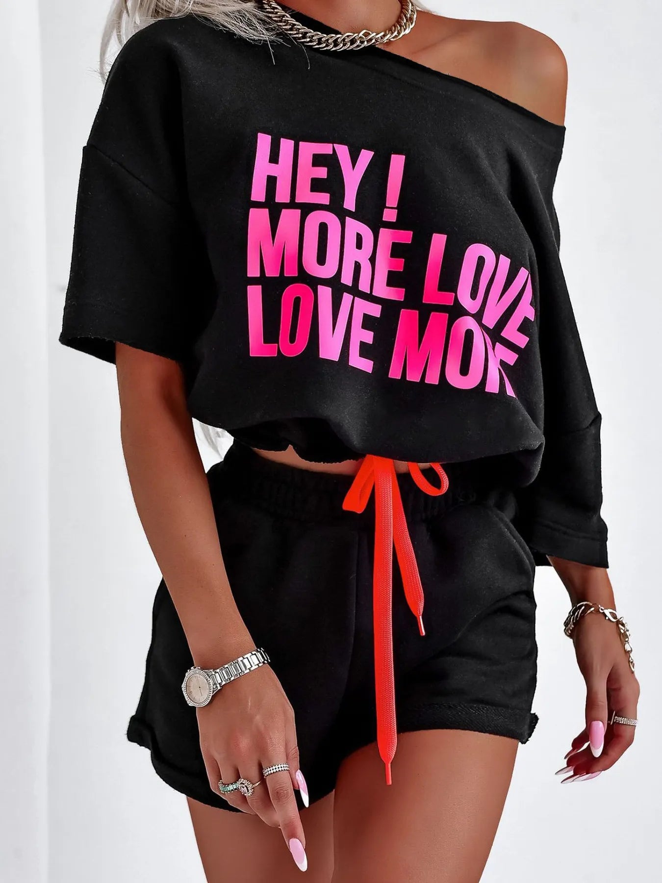 Letter Graphic Top and Shorts Set - SuzRevera