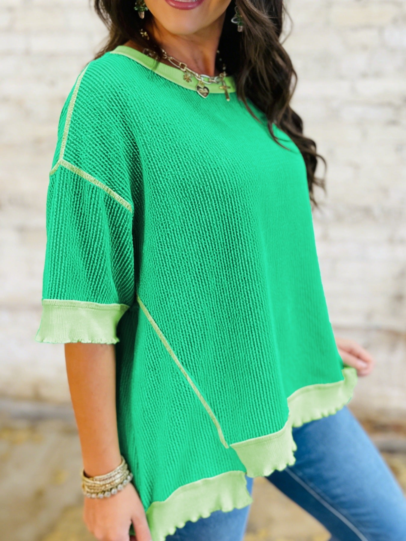Loose Uneven Hem Twist Ribbed T Shirt - SuzRevera