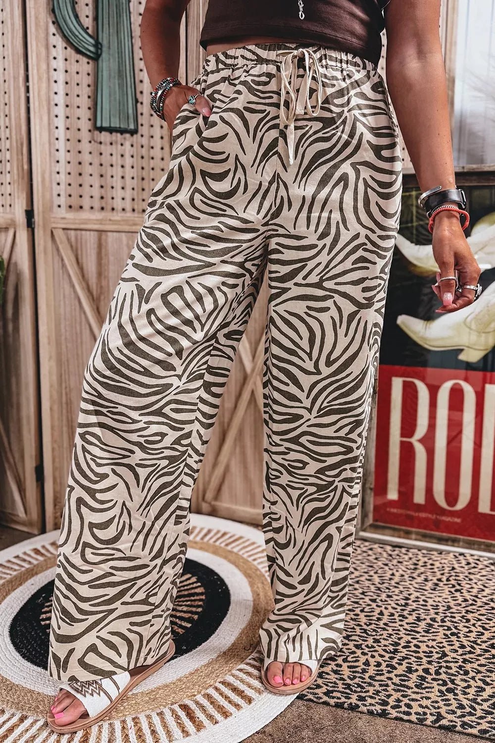 Multicolour Western Print Zebra Pattern Elastic Waist Pocket Pants - SuzRevera