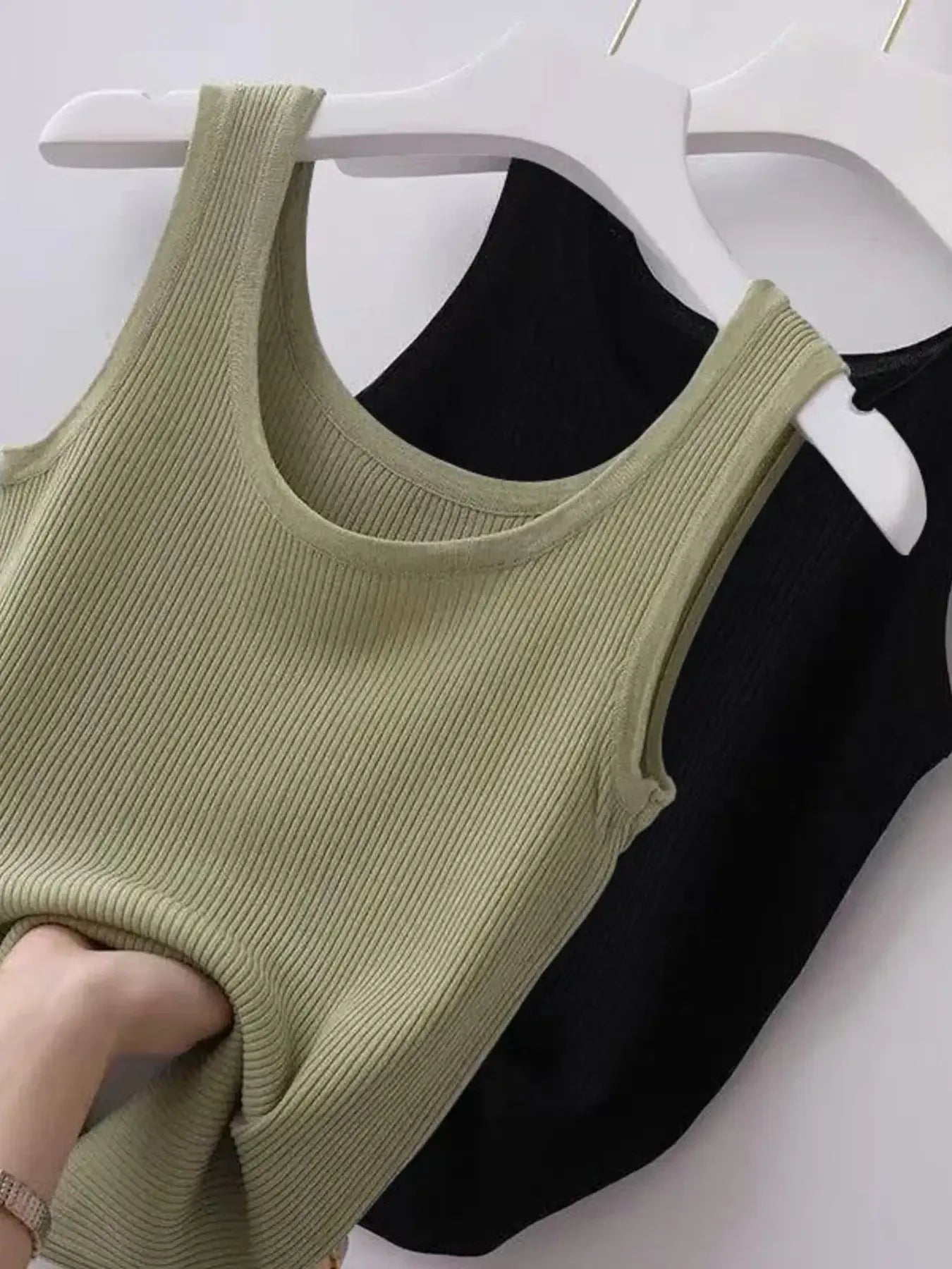 Plus Size Ribbed Knit Scoop Neck Tank Top - SuzRevera