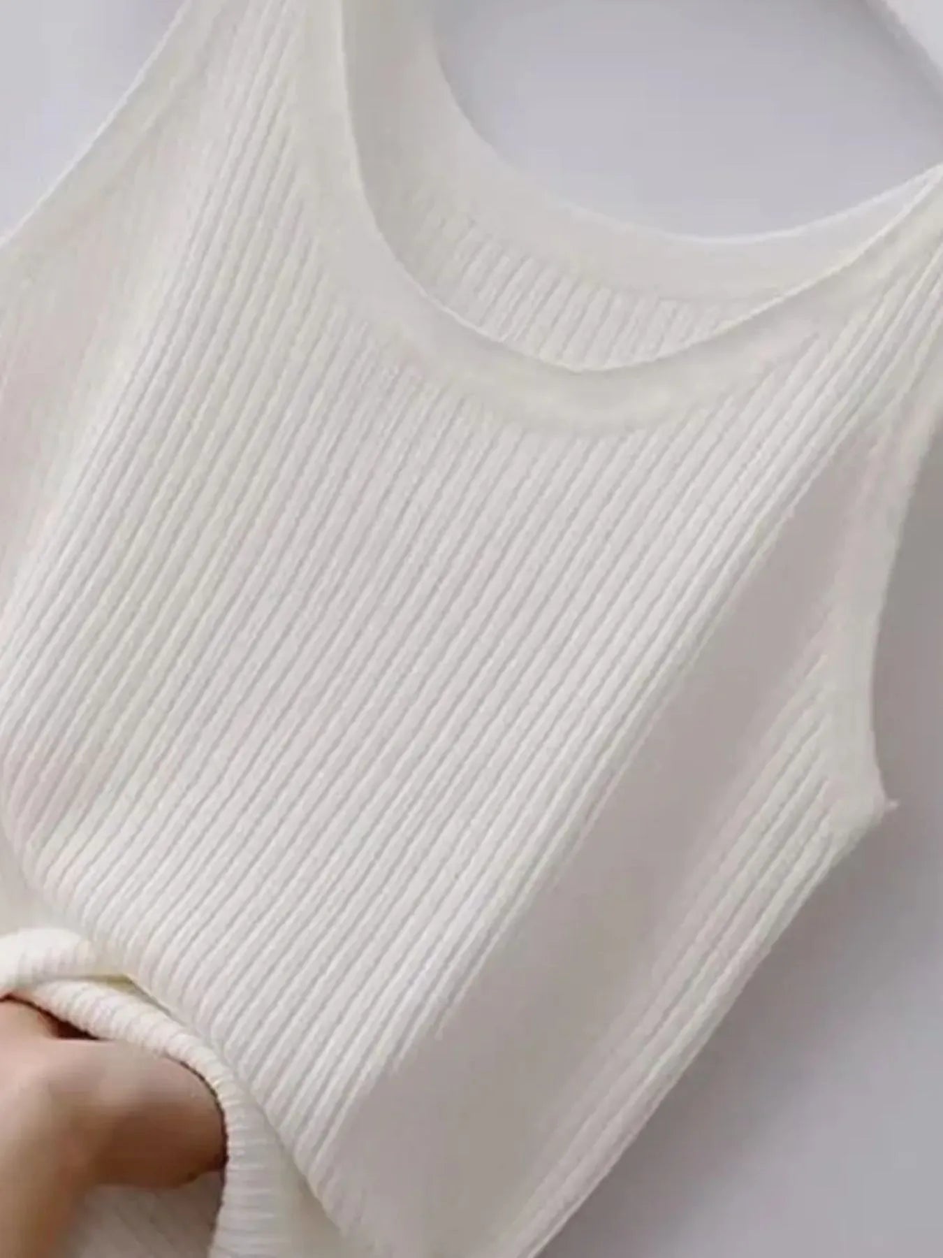 Plus Size Ribbed Knit Scoop Neck Tank Top - SuzRevera