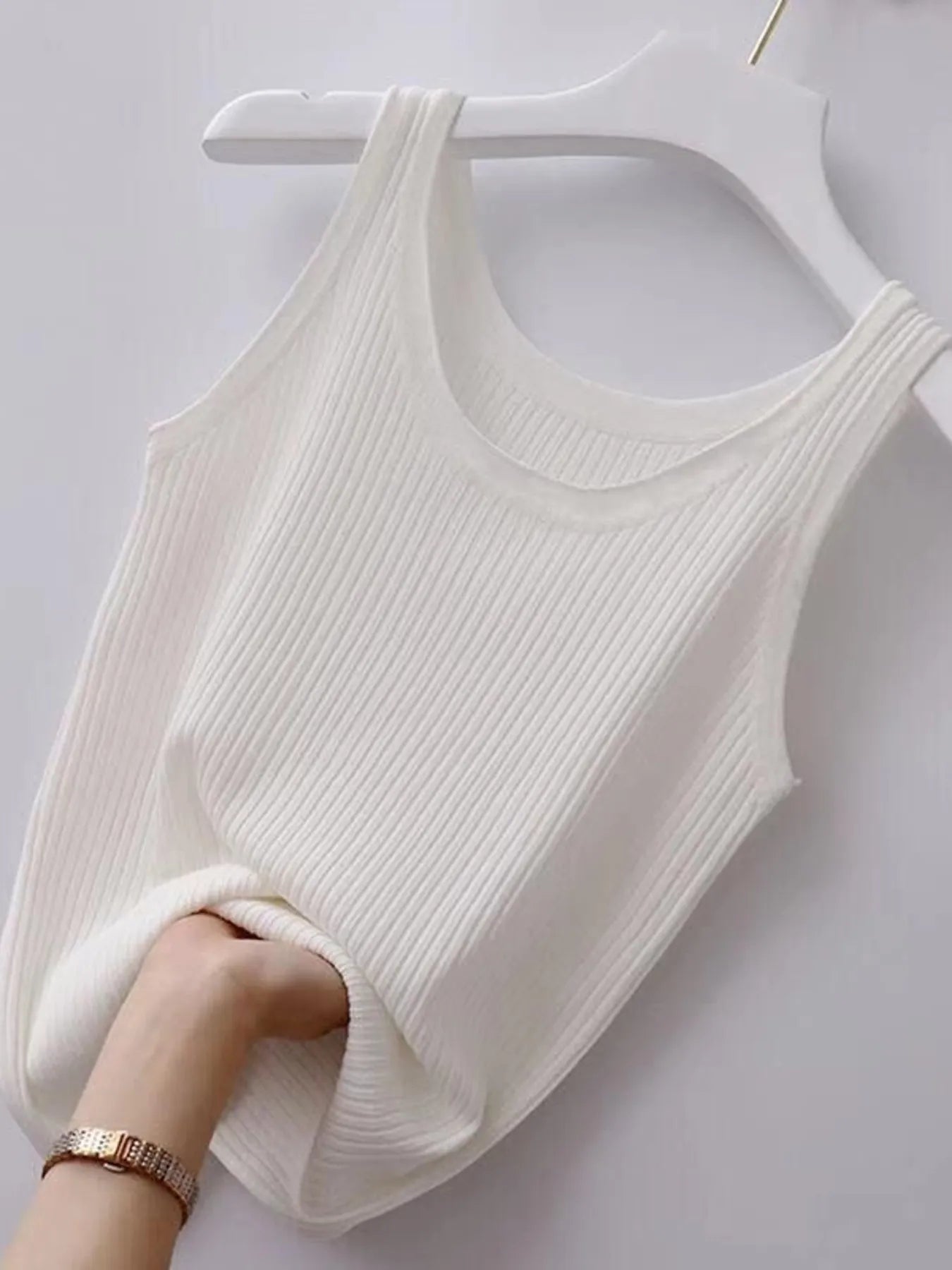 Plus Size Ribbed Knit Scoop Neck Tank Top - SuzRevera
