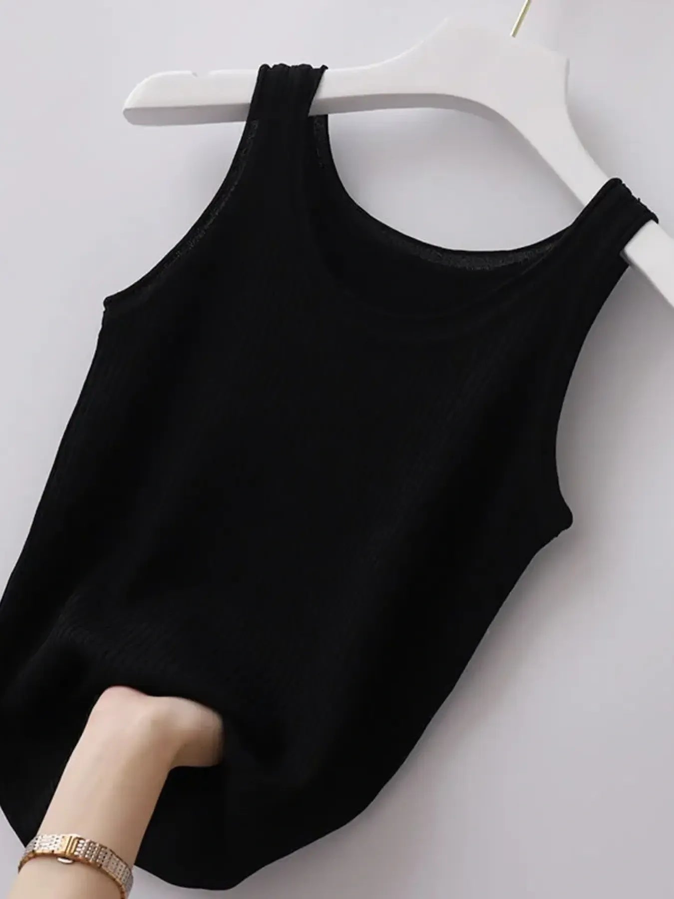 Plus Size Ribbed Knit Scoop Neck Tank Top - SuzRevera