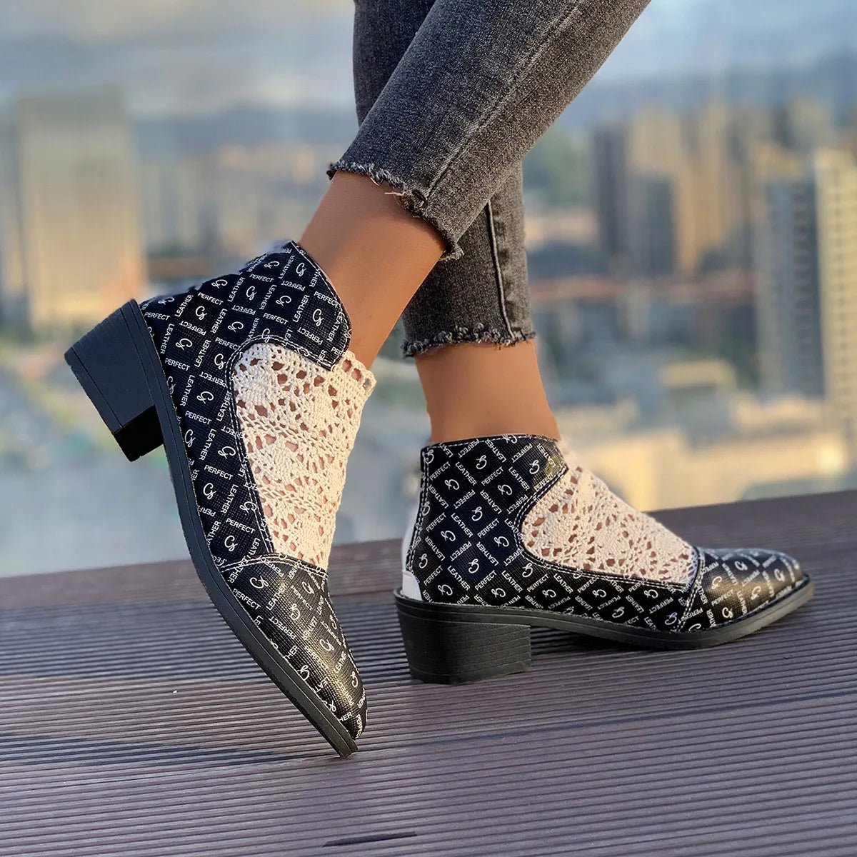 Printed Point Toe Block Heels Boots - SuzRevera