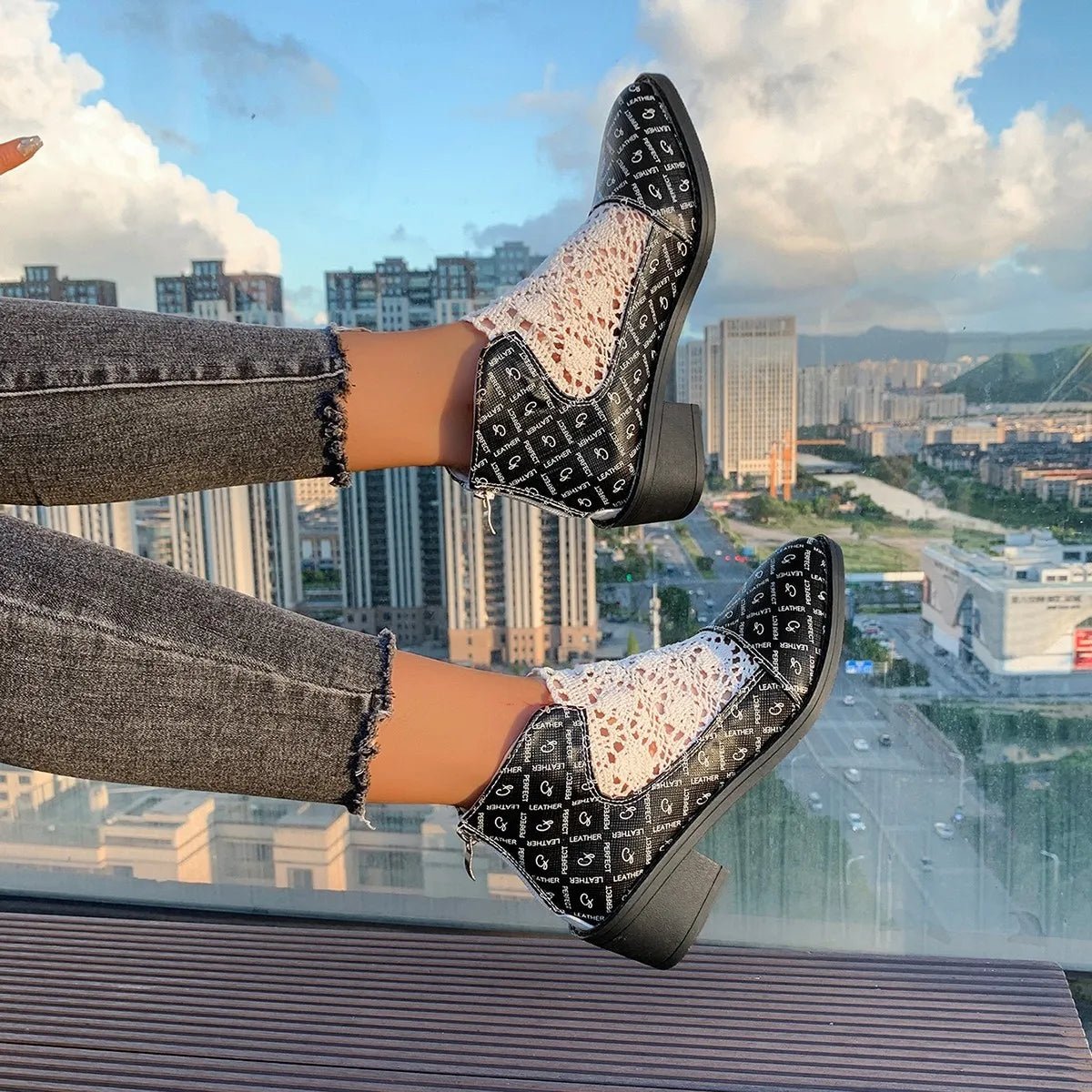 Printed Point Toe Block Heels Boots - SuzRevera