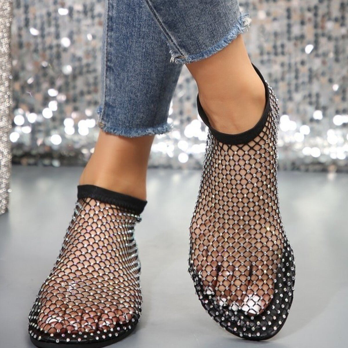 Rhinestone Round Toe Sandals - SuzRevera