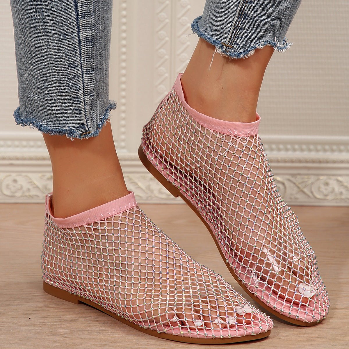 Rhinestone Round Toe Sandals - SuzRevera