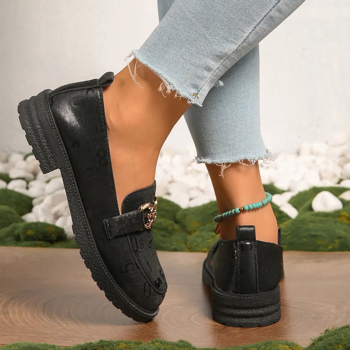 Round Toe Block Heels Loafers - SuzRevera