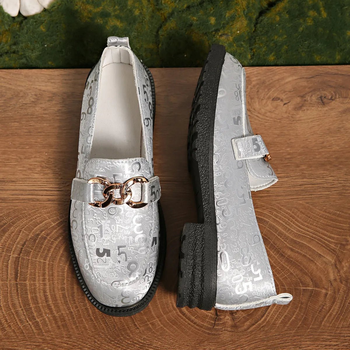 Round Toe Block Heels Loafers - SuzRevera
