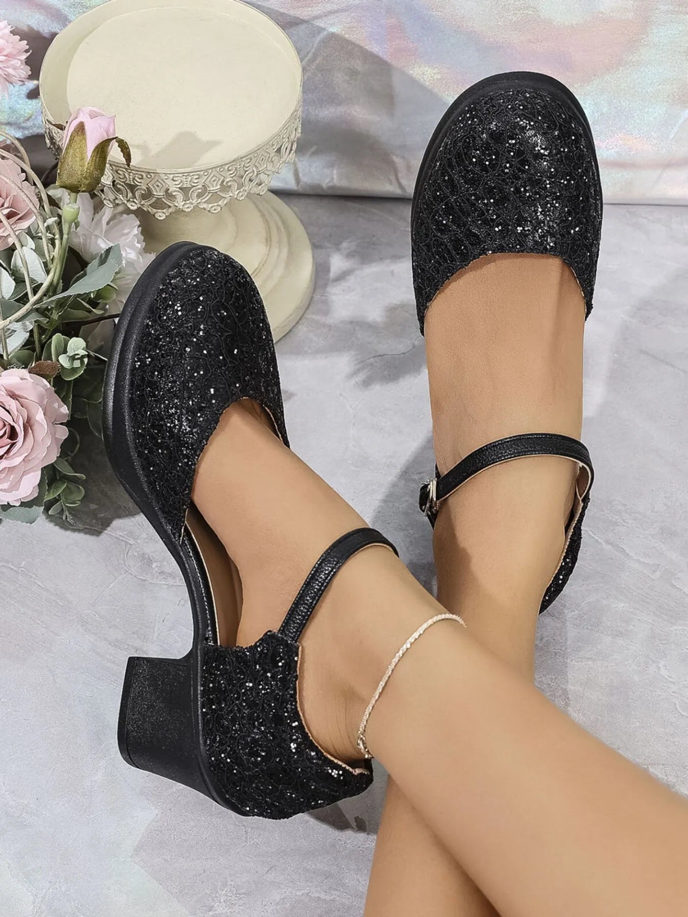 Round Toe Block Heels Pumps - SuzRevera