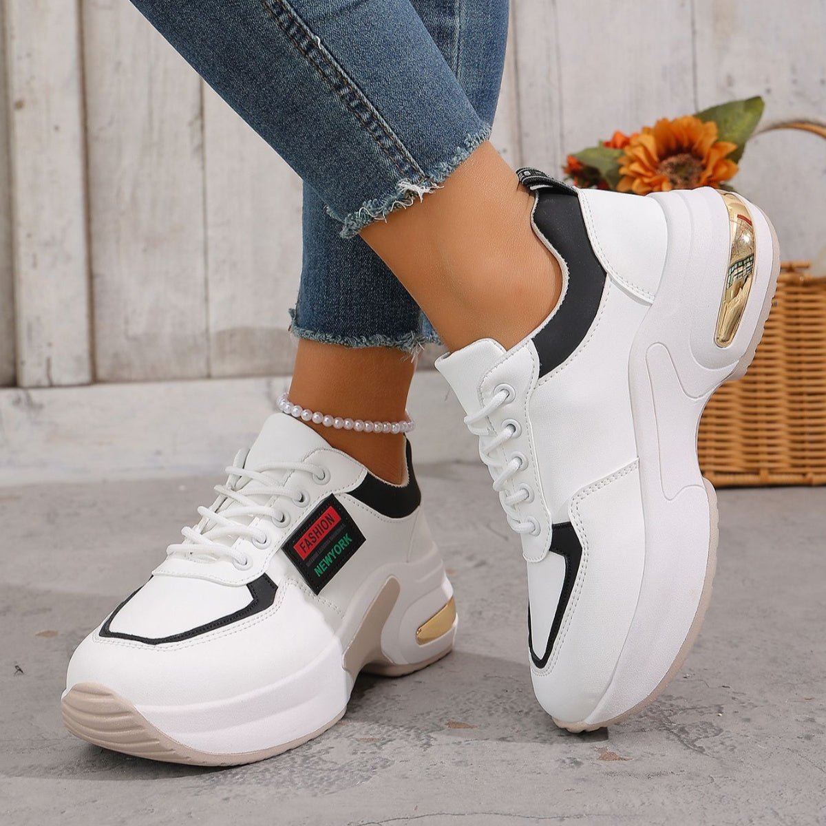 Round Toe Lace Up Sneakers - SuzRevera