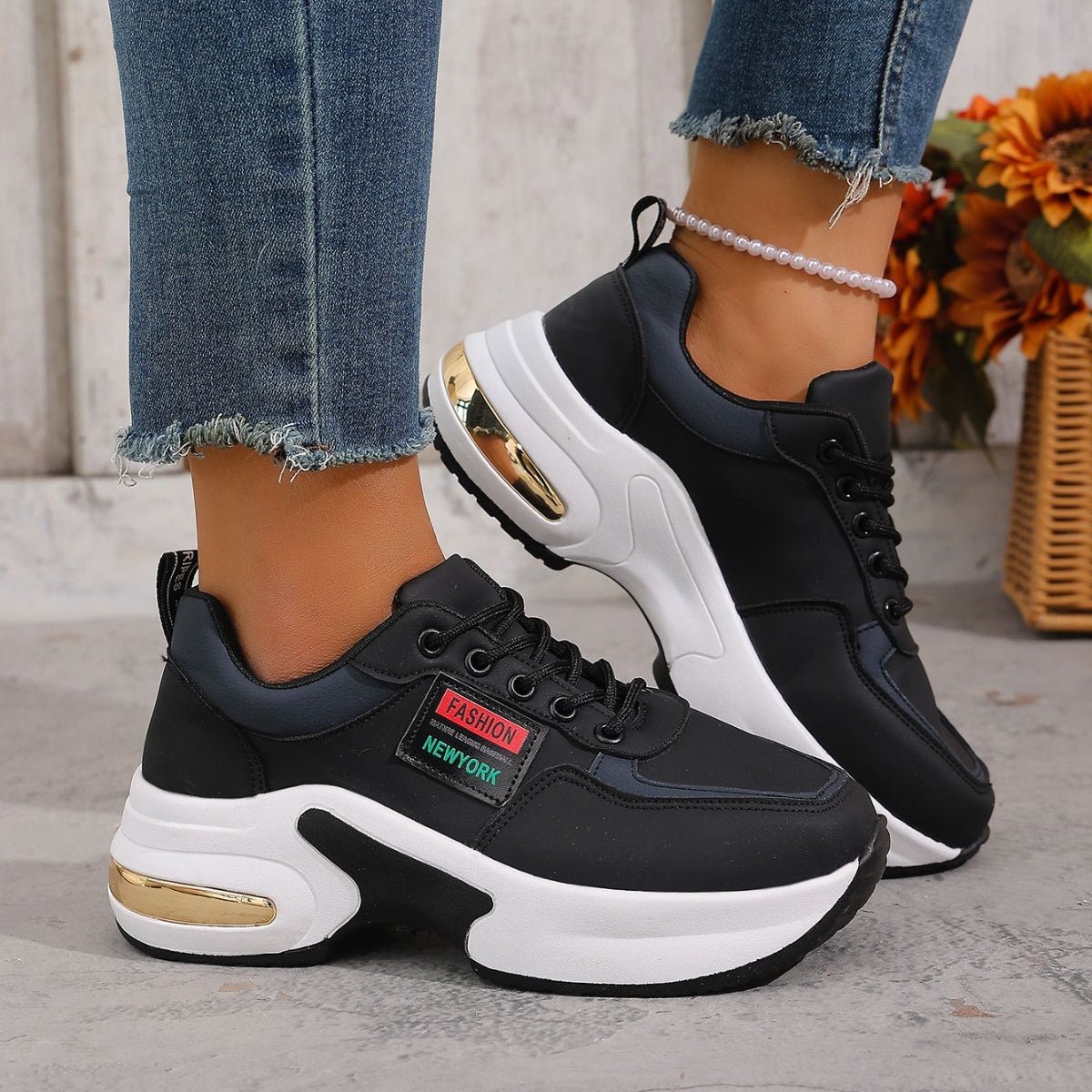 Round Toe Lace Up Sneakers - SuzRevera