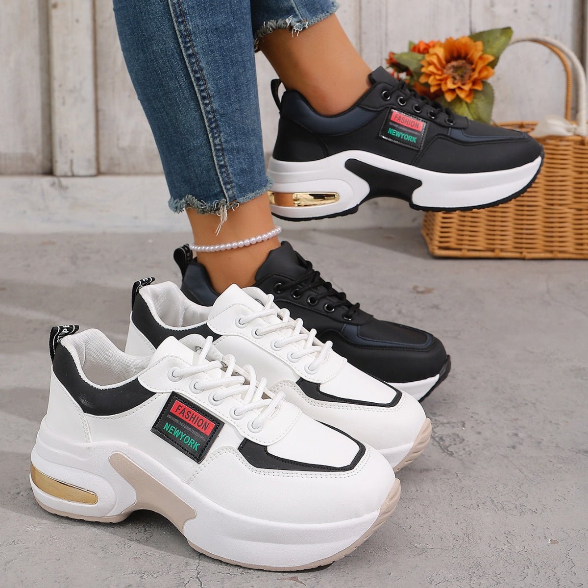 Round Toe Lace Up Sneakers - SuzRevera