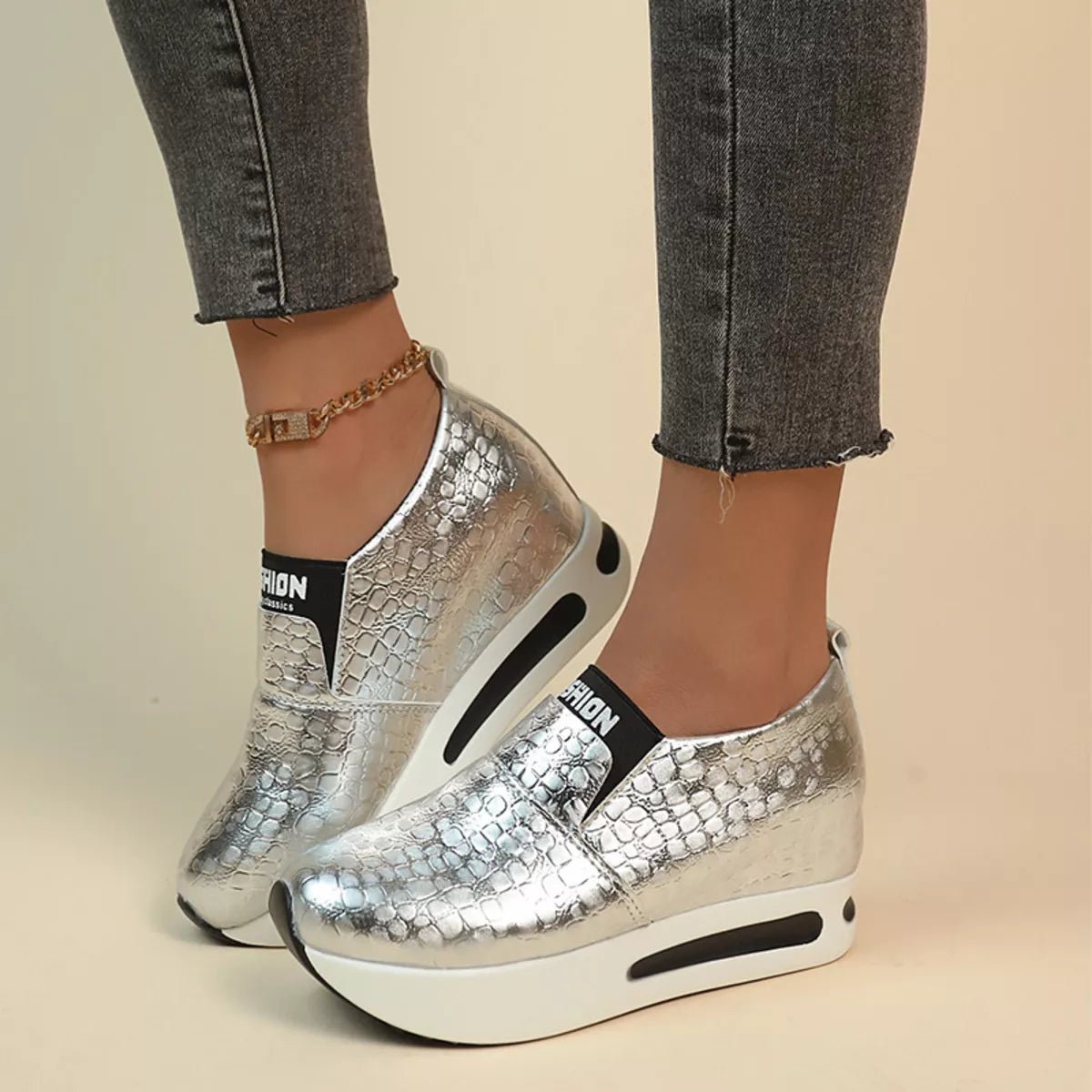 Round Toe Platform Slip - Ons - SuzRevera
