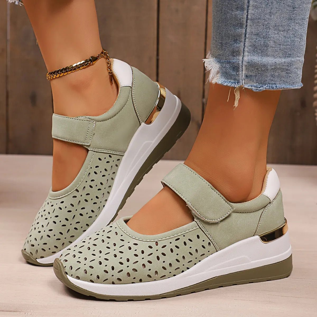 Round Toe Wedge Sneakers - SuzRevera