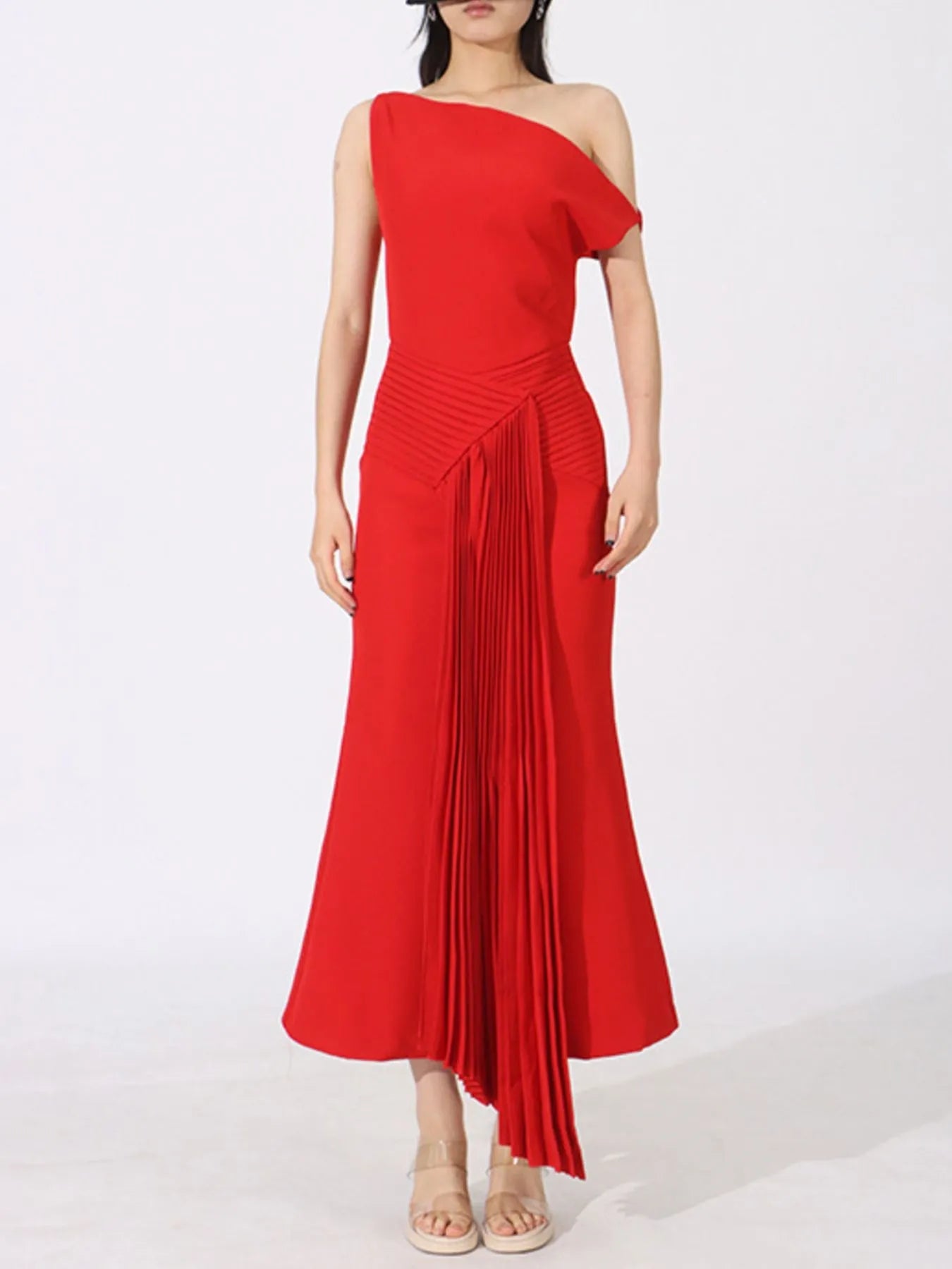 Single Shoulder Pleated Dress - SuzRevera