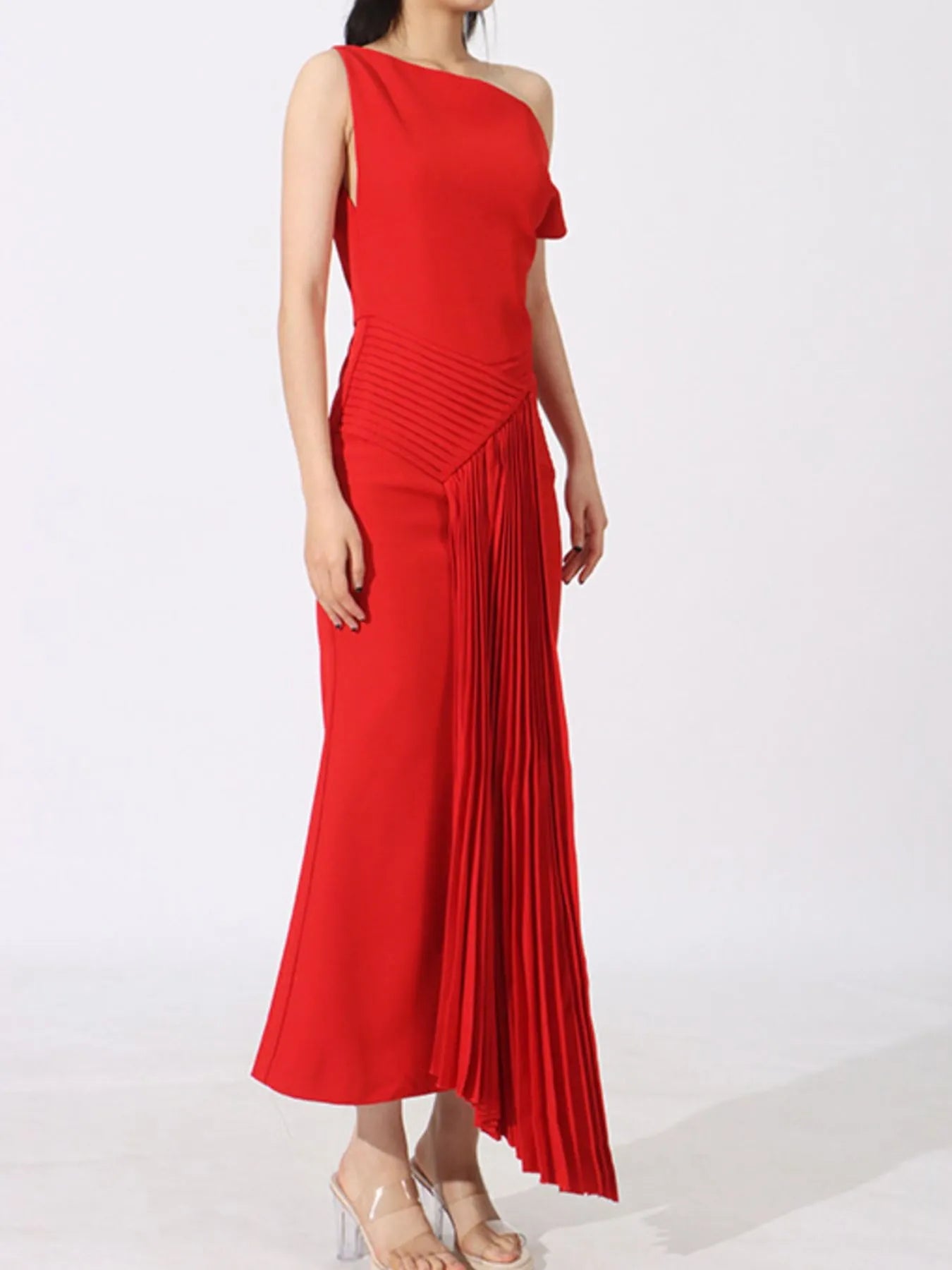 Single Shoulder Pleated Dress - SuzRevera