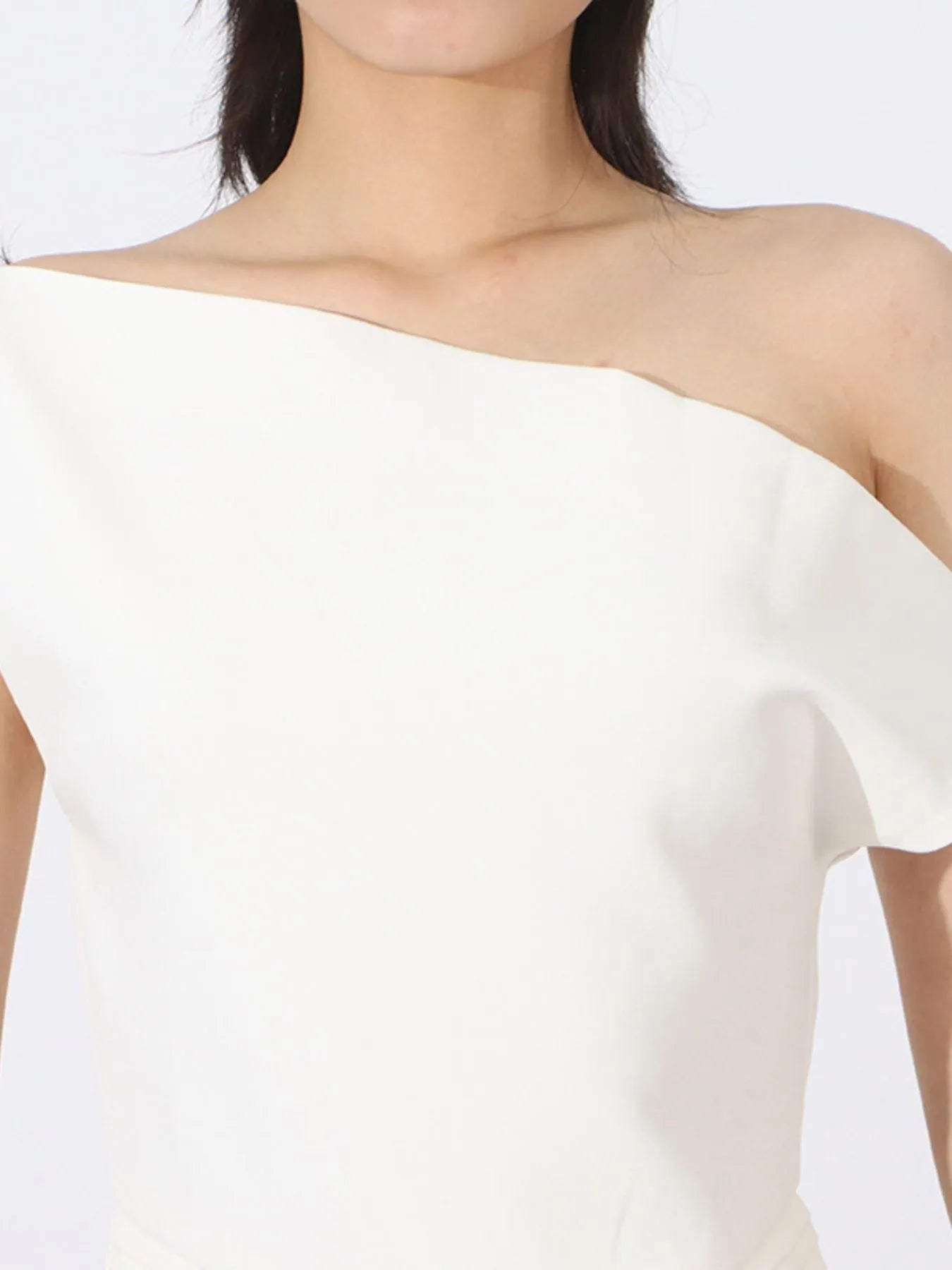 Single Shoulder Pleated Dress - SuzRevera