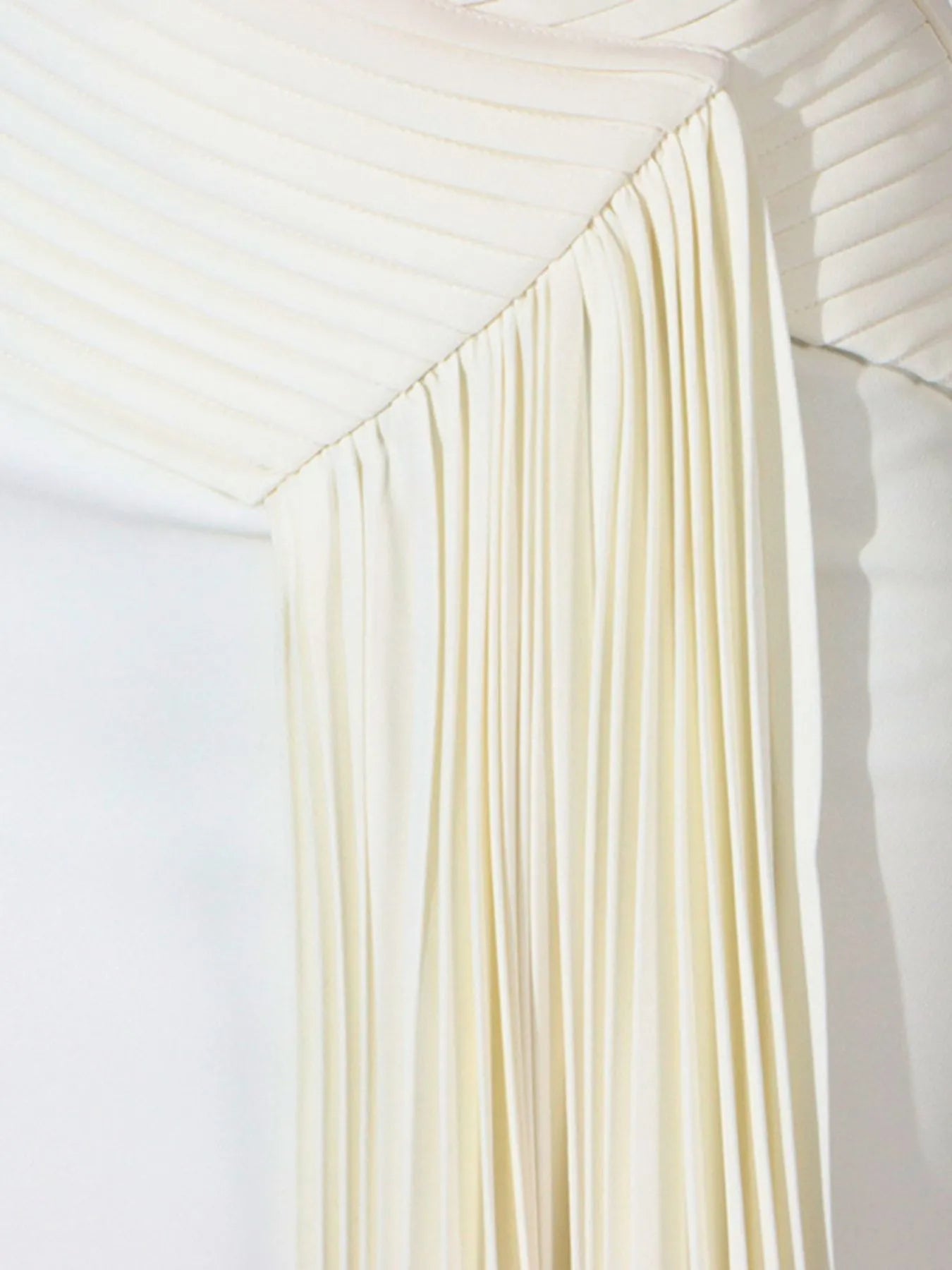 Single Shoulder Pleated Dress - SuzRevera