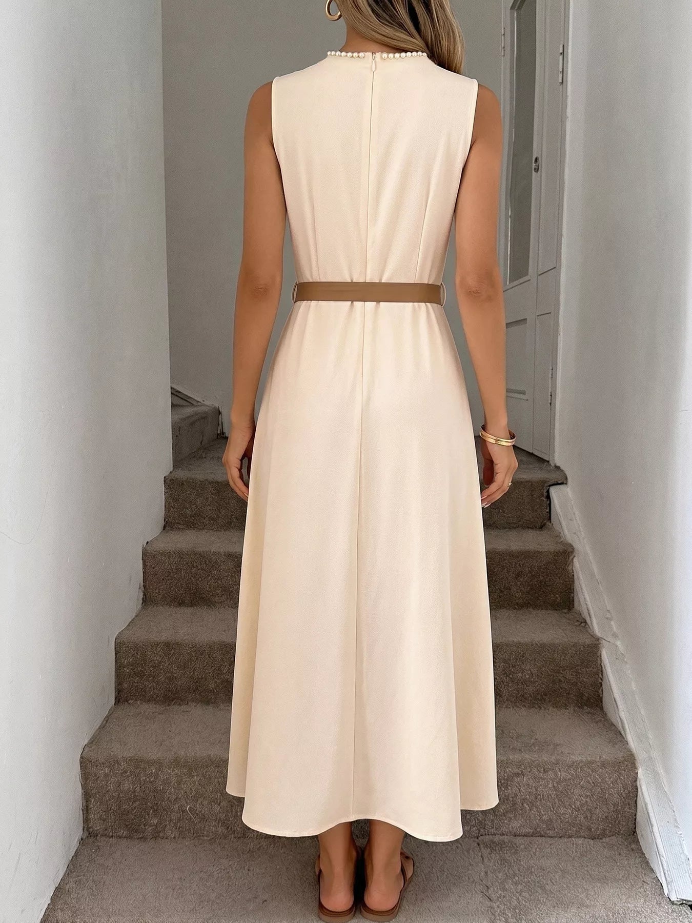 Sleeveless A-Line Midi Dress - SuzRevera