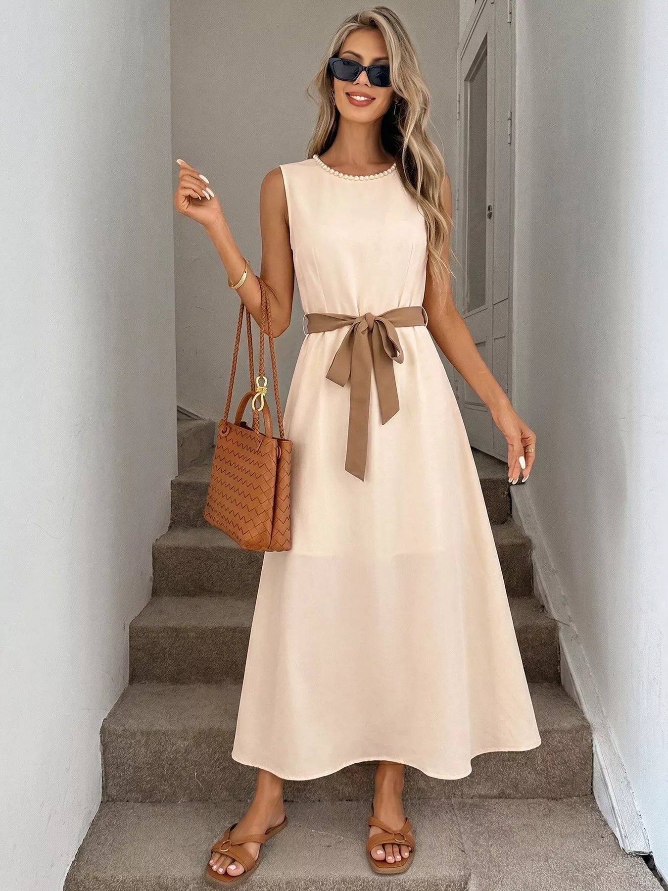 Sleeveless A-Line Midi Dress - SuzRevera