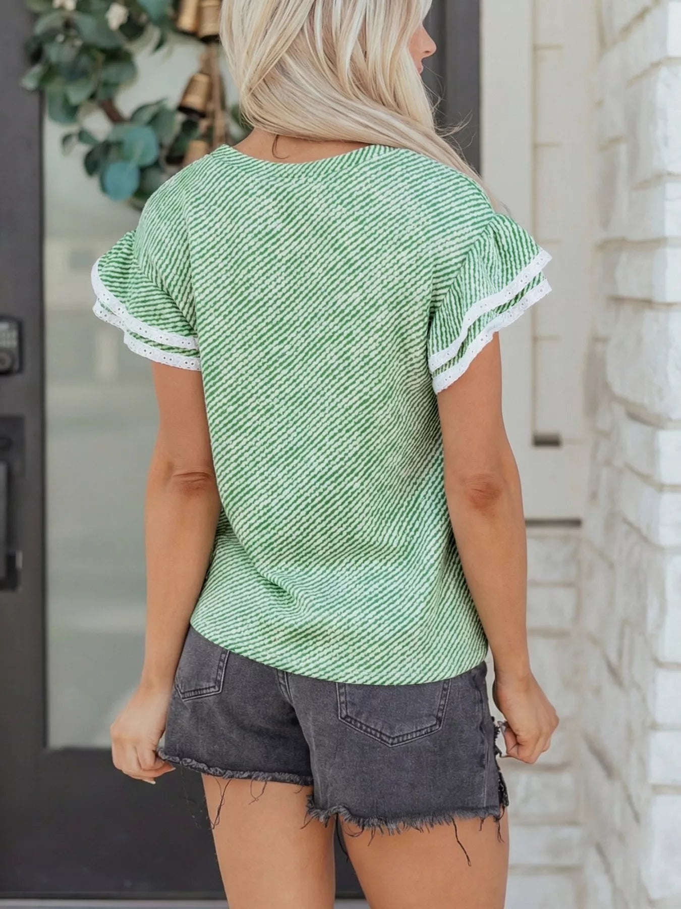 Twilled Print Lace Trim Ruffled Short Sleeve Blouse - SuzRevera