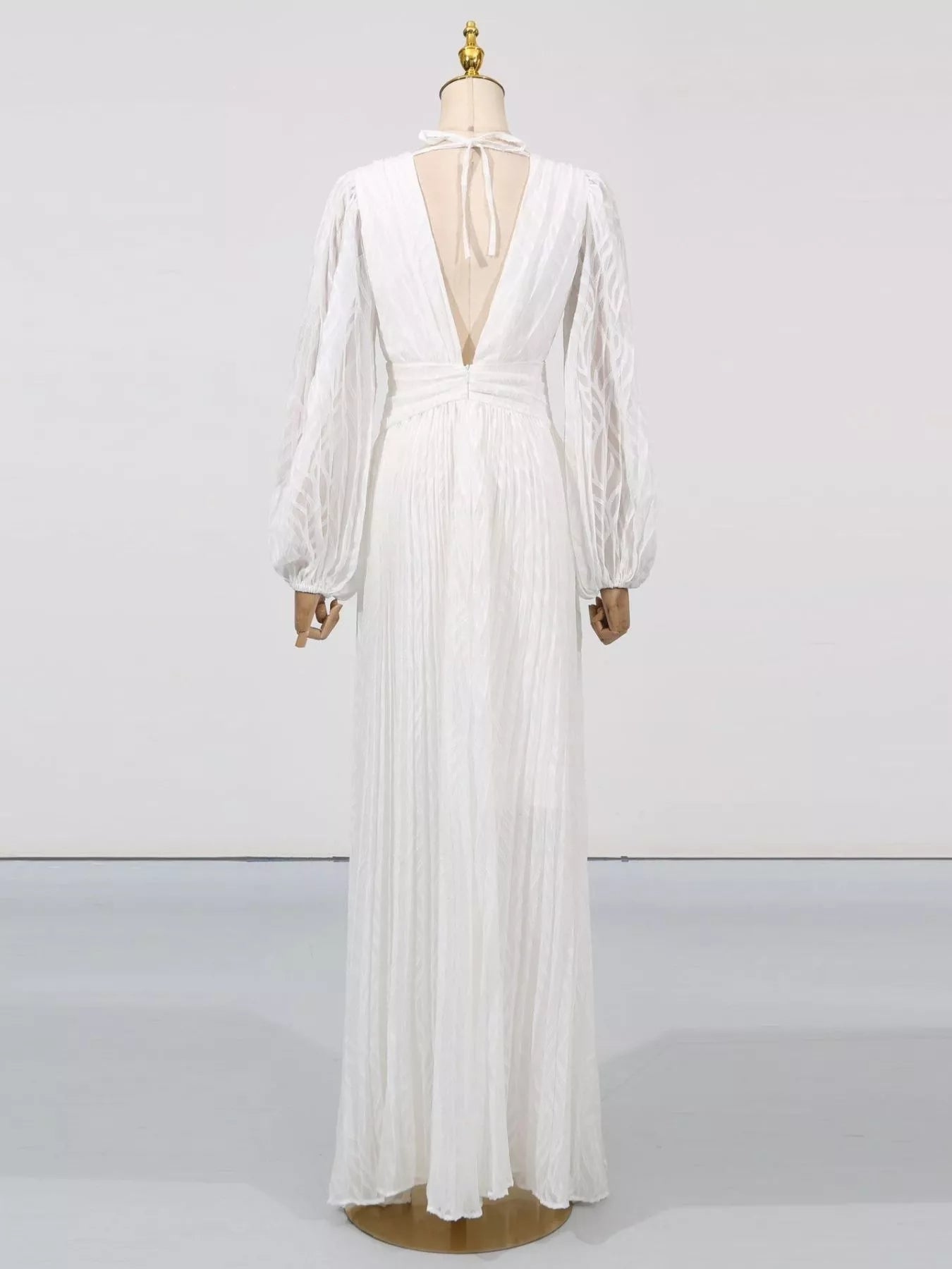V - Neck Long Sleeve Maxi Dress - SuzRevera