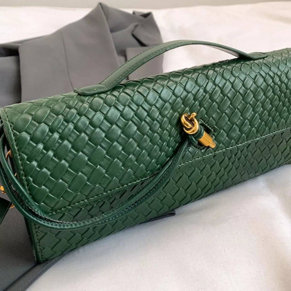 Woven Texture Flap Crossbody Bag - SuzRevera