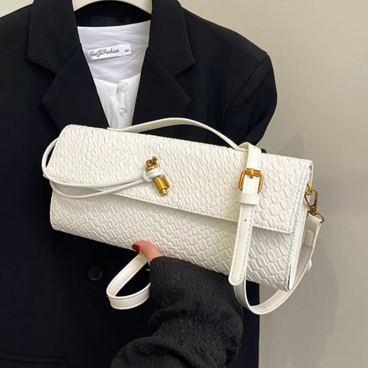 Woven Texture Flap Crossbody Bag - SuzRevera